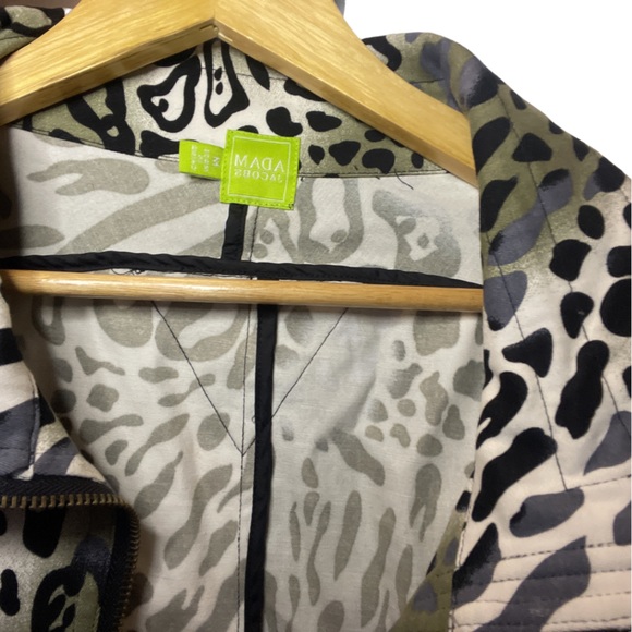 Adam Jacobs’ Green Leopard Print Short Trench - Picture 7 of 7